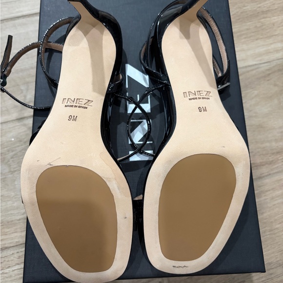 INEZ Sofia Black Patent Sandal – Size 9B – New w/ Box & Dust Bag - Picture 7 of 10